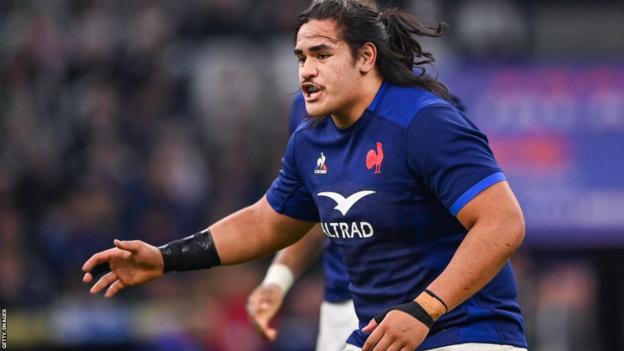 Posolo Tuilagi playing for France