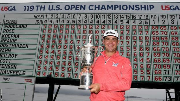 Gary Woodland with the 2019 US Open trophy