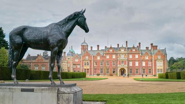 A statue of racehorse Estimate outside Sandringham