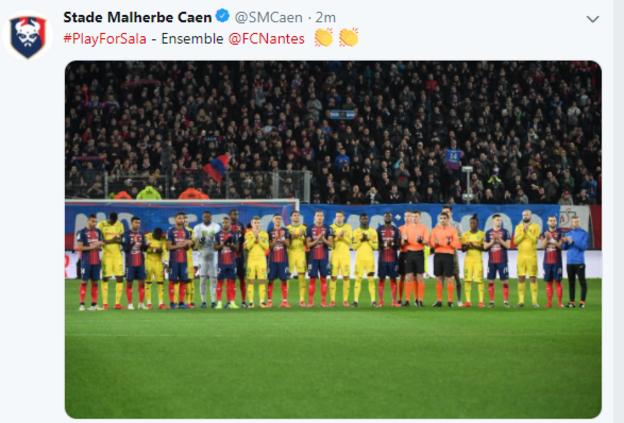 Caen and Nantes players gathered for a minute's applause in the 14th minute in memory of Emiliano Sala