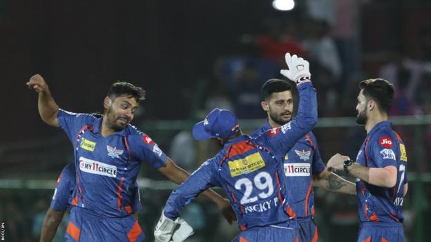 Lucknow Super Giants vieren de overwinning van Rajasthan Royals in IPL