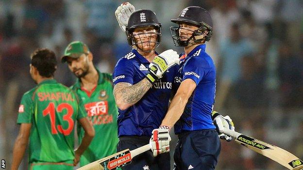 Ben Stokes and Chris Woakes celebrate England's victory