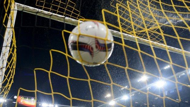 Quiz: Can you name the ex-Premier League players in the Europa League? - BBC Sport