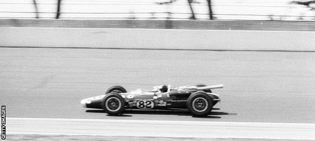 Jim Clark made a successful transition from Formula 1 to the Indy 500 in 1965