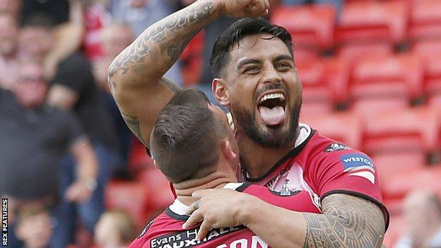 Reni Maitua