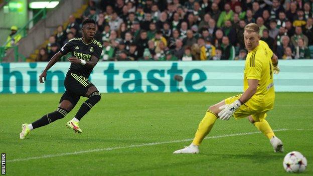 Champions League: Celtic knocked out by Ferencvaros - BBC Sport