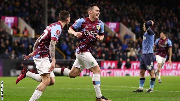 Connor Roberts, Burnley, Fleetwood, FA Cup