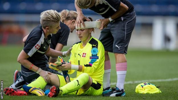 Switzerland goalkeeper Gaelle Thalmann ended the game wearing a head bandage