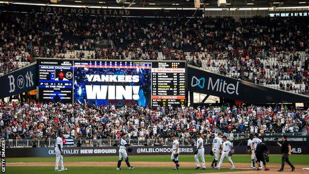 MLB on X: A #LondonSeries split! The @Cardinals take Game 2.   / X