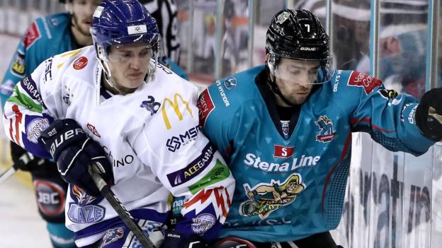 Elite League: Belfast Giants suffer fourth consecutive defeat in Coventry - BBC Sport