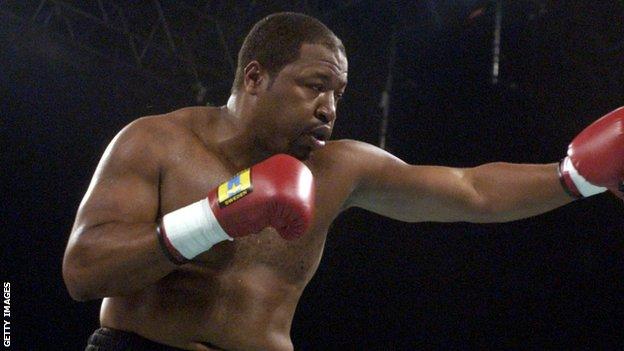 Mayweather v Conor when fought MMA before - BBC Sport
