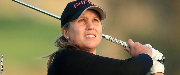 Liz Young Pregnant Golfer Set To Play Womens Open At Woburn Bbc Sport 