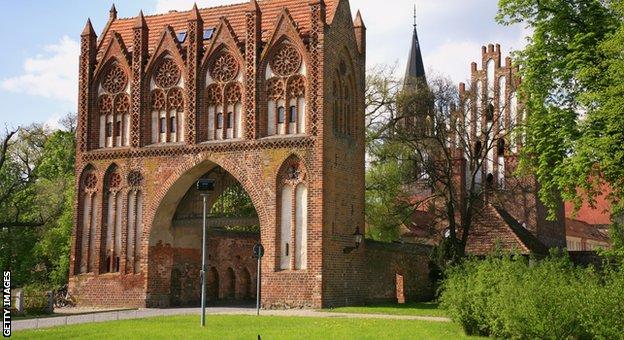 Town gate Stargarder Tor in Neubrandenburg