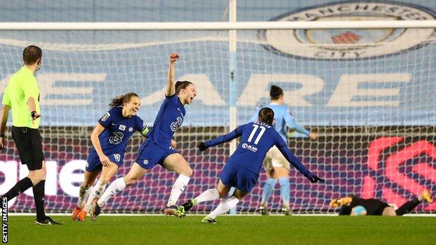 El Chelsea celebra los cuartos de final de la Copa Continental