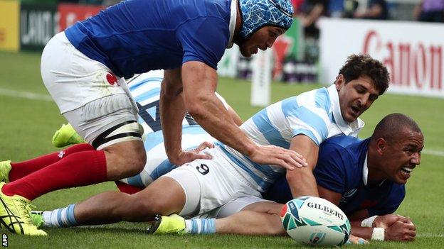 France 23-21 Argentina: Camille Lopez 