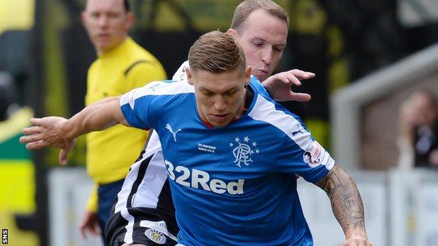 Rangers striker Martyn Waghorn in action against St Mirren