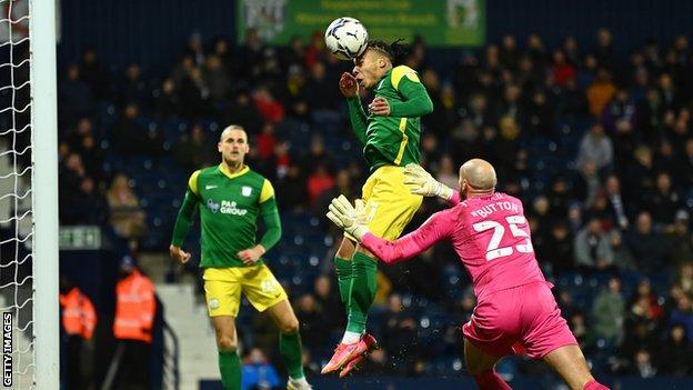 Cameron Archer scores for Preston