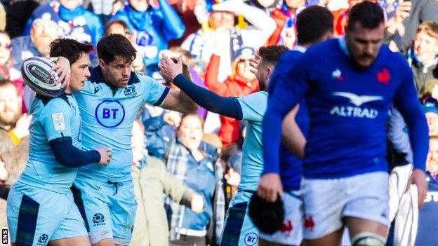Scotland celebrate against France