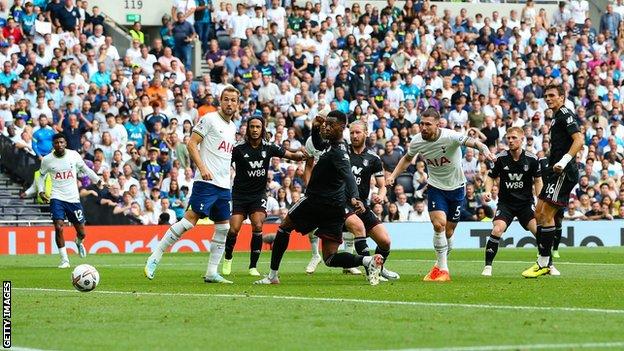 Tottenham Beat Fulham