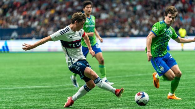 Ryan Gauld: Scotland call-up goal after agreeing new Vancouver contract ...