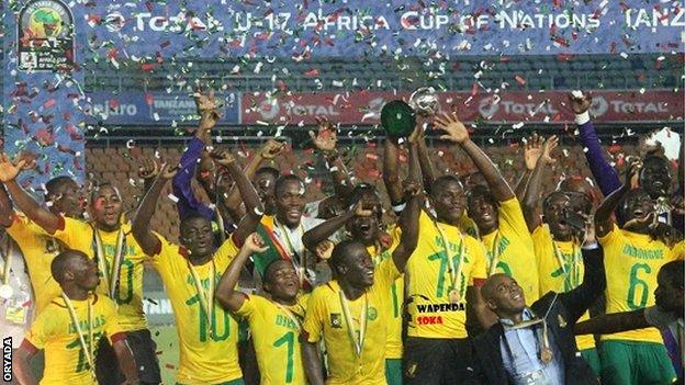 U-17 Africa Cup of Nations: Cameroon beat Guinea on penalties to lift trophy - BBC Sport