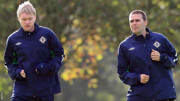 Grant McCann and David Healy during Northern Ireland training in 2010