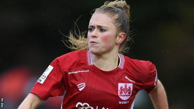 Mille Farrow: Bristol City Women's on-loan striker ruptures knee ...