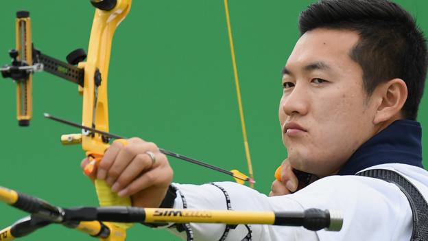 Rio Olympics 2016: Ku Bon-chan wins archery gold for South Korea - BBC ...