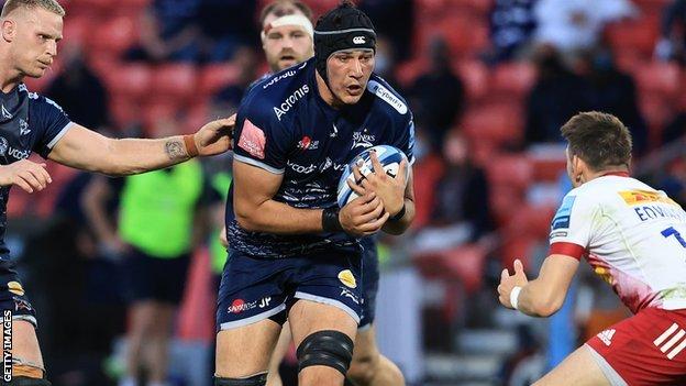 JP du Preez: Sale Sharks second-rower given three-week ban - BBC Sport