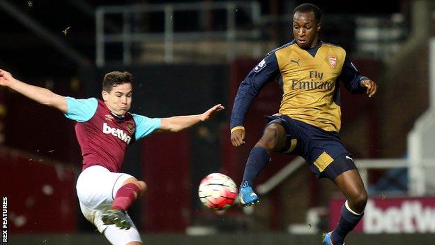 Glen Kamara: Arsenal midfielder joins Southend United ...