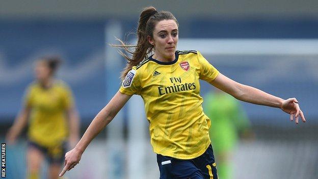 Lisa Evans West Ham Sign Scotland Midfielder On Loan From Arsenal Bbc Sport 