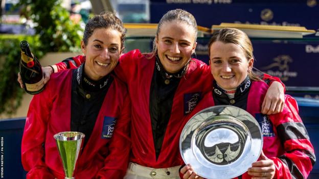 Hayley Turner, Saffie Osborne and Hollie Doyle with the trophy