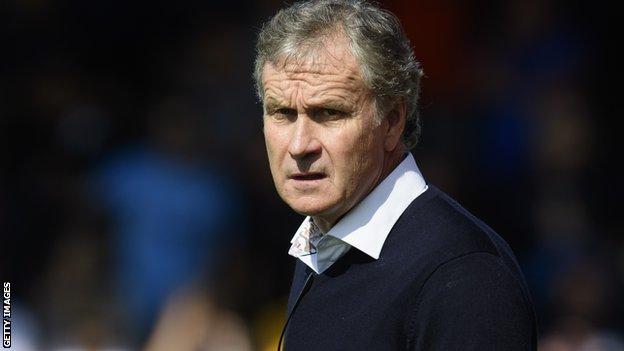 Kevin Bond: Southend boss resigns after winless League One start - BBC ...