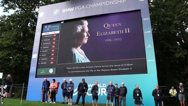 Tribute to the Queen on Wentworth screens