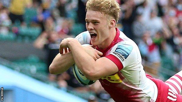 Louis Lynagh scores a try for Harlequins in the 2021 Premiership final against Exeter