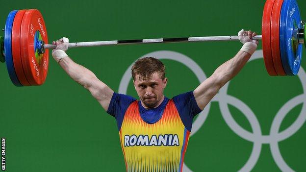 Gabriel Sincraian lifting during the Rio 2016 Olympic Games