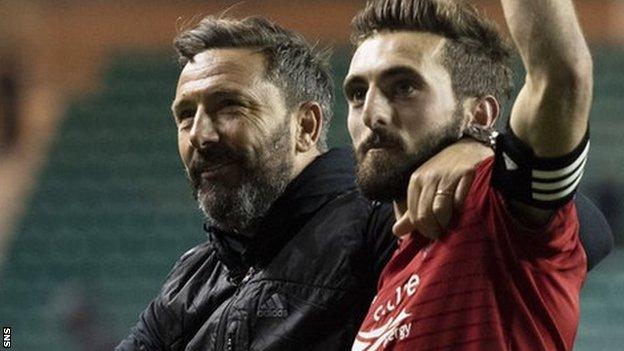 Aberdeen boss Derek McInnes and captain Graeme Shinnie celebrate their quarter-final win at Hibs