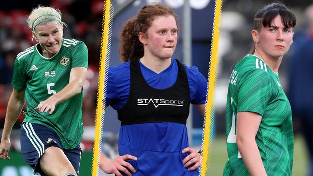Irlanda del Norte: Kerry Beattie fuera mientras Nelson y Hamilton regresan para las eliminatorias Julie Nelson, Caragh Hamilton y Toni-Leigh Finnegan regresan al equipo de Kenny Shiels