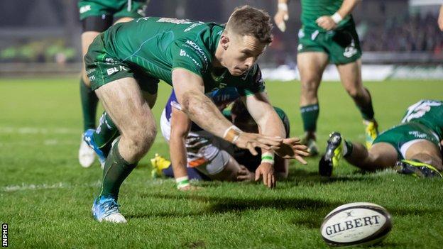 Matt Healy scores Connacht's second try