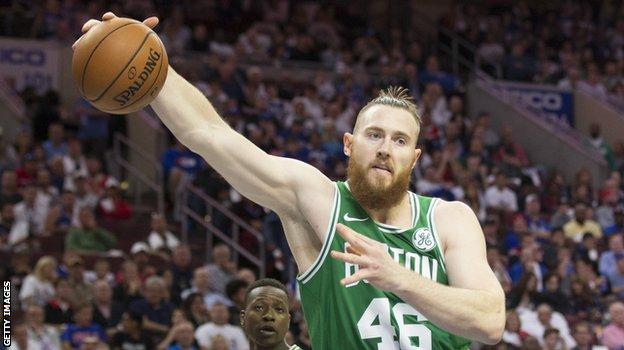 Aron Baynes