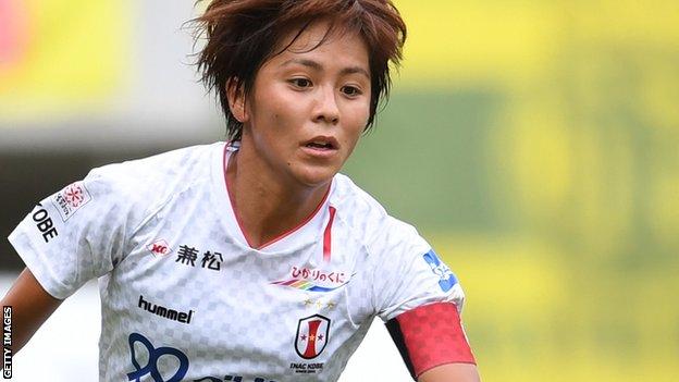 Mana Iwabuchi Aston Villa Sign Japan Captain From Inac Kobe Leonessa c Sport