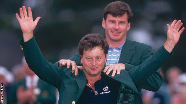 Ian Woosnam receives the green jacket from Nick Faldo after winning the 1991 Masters