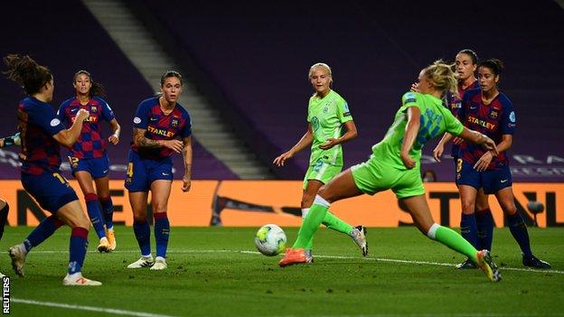 Barcelona and Wolfsburg meet in Women's Champions League final