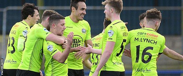 Foster's goal halted a four-game losing run in the league for Warrenpoint