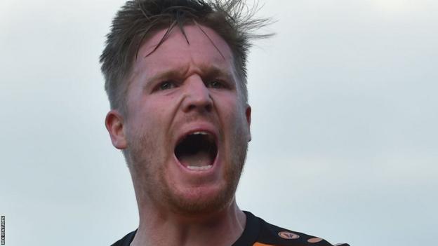 Gateshead 3-0 Down in FA Trophy Quarter-Final
