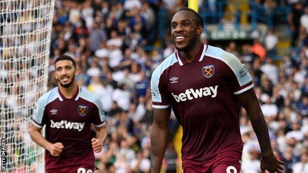 Michail Antonio célèbre son but contre Leeds