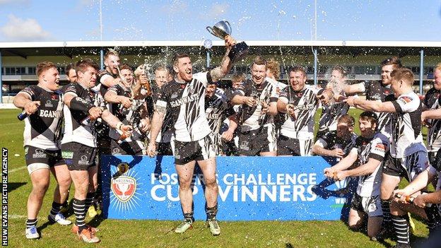 Pontypridd celebrate winning the Fosters Cup