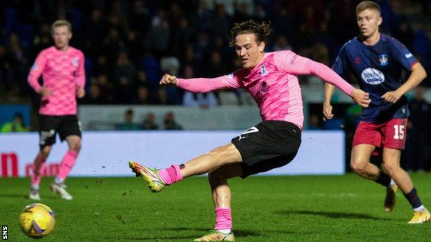 Inverness Caledonian Thistle's Logan Chalmers scores