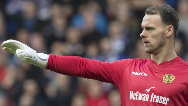 Trevor Carson: Celtic fail in bid for Motherwell goalkeeper