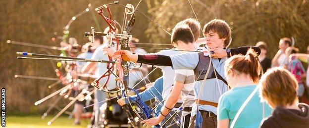 Get Inspired How To Get Into Archery Bbc Sport